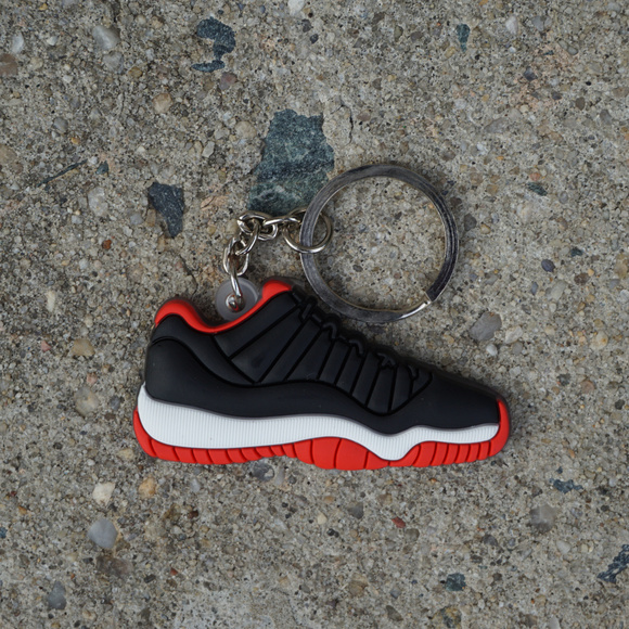 Nike Air Jordan Retro 11 BRED Low Shoe Keychain - Picture 1 of 1